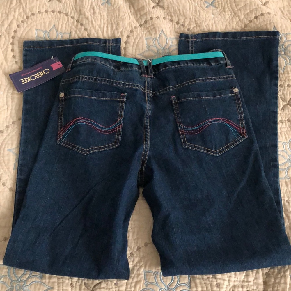 2 Pairs of Cherokee Embellished Jeans - Picture 3 of 12